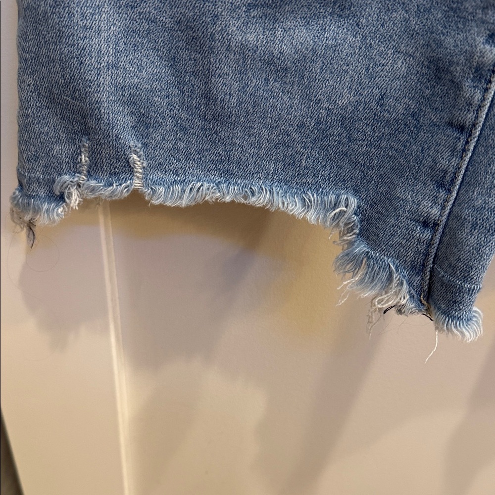 Judy Blue Light Wash Straight Leg Jeans - Picture 4 of 5
